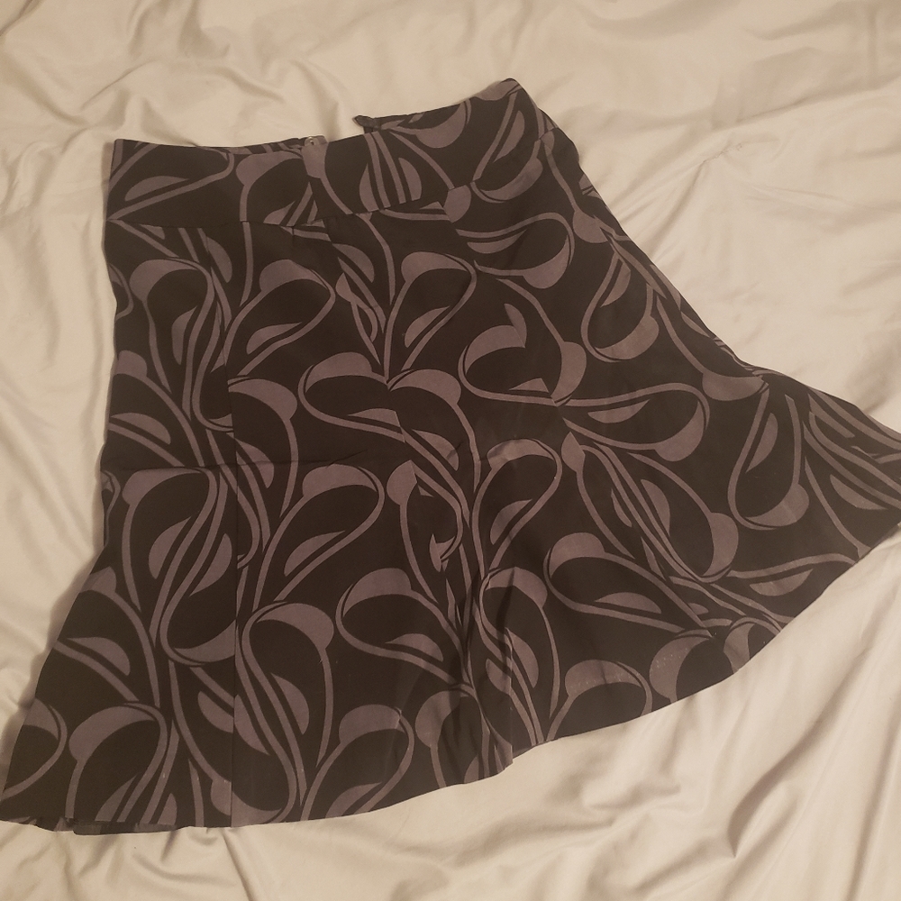 H& M black and grey above knee a-line skirt